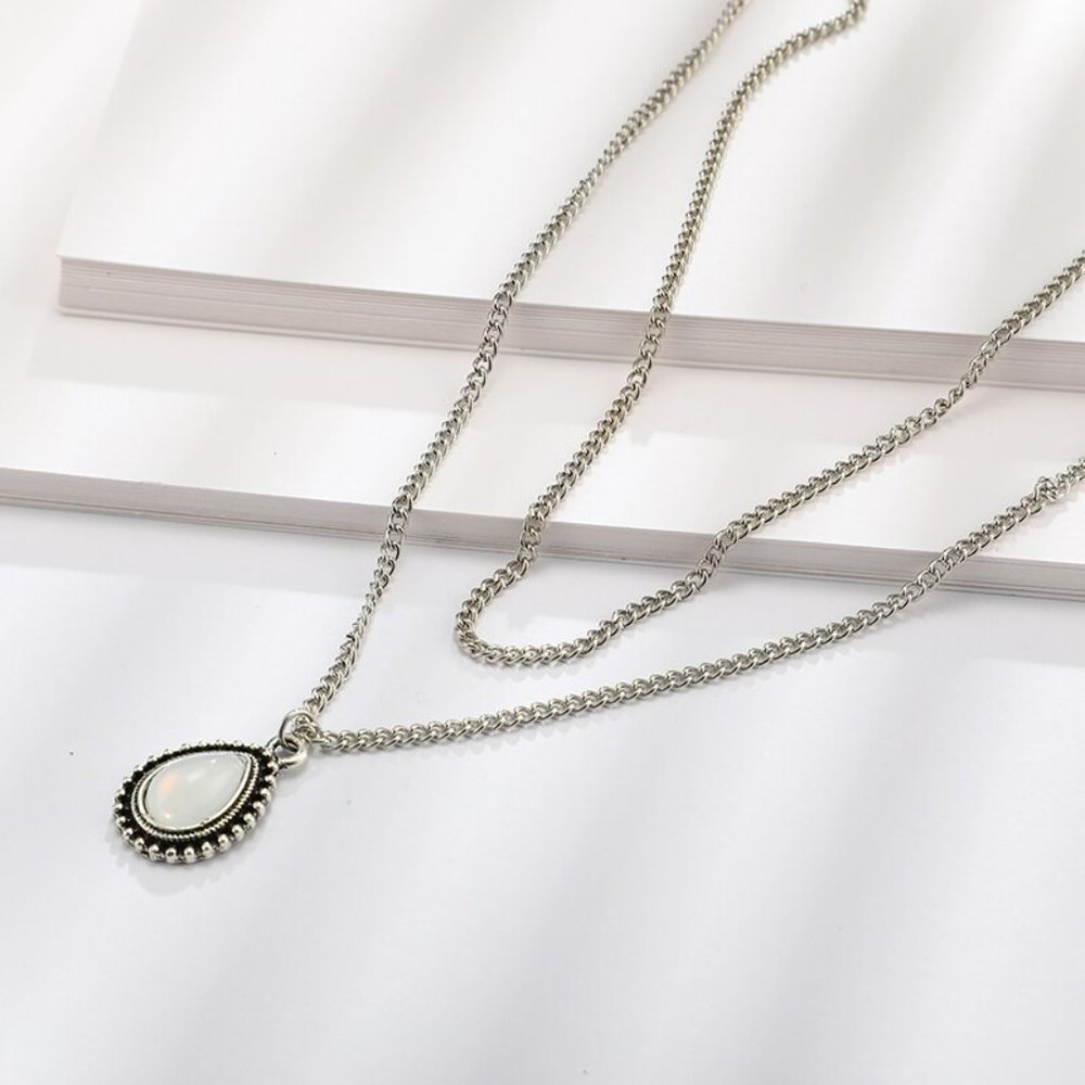 “Soulmate” Moonstone Gem Layered Indie Necklace - Picture 5 of 8